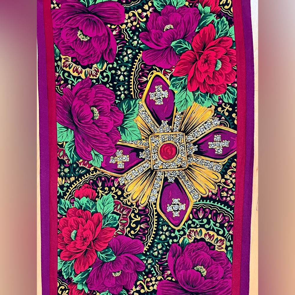 🌺Vibrant Sheer Silk Pink Floral Scarf by Oscar de la Renta | 51”x10.5” - Picture 14 of 17
